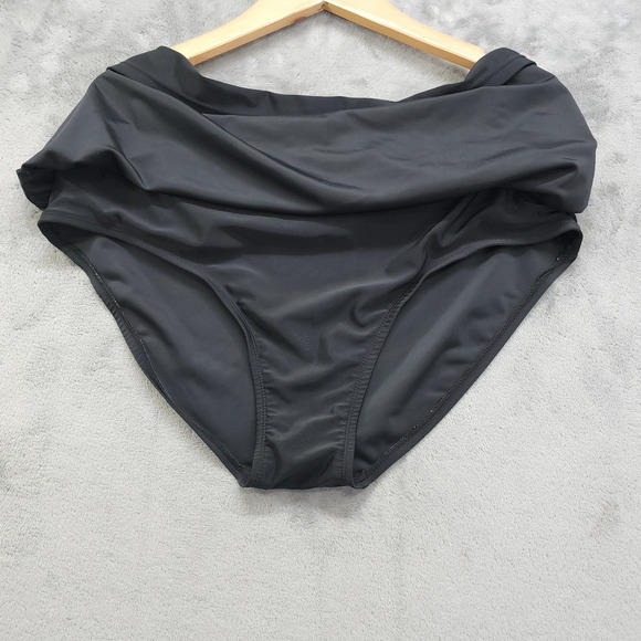 Catalina Swim Bottoms Womens Size XL (16-18) Black Solid Skirt Built-In Brief - Picture 3 of 9